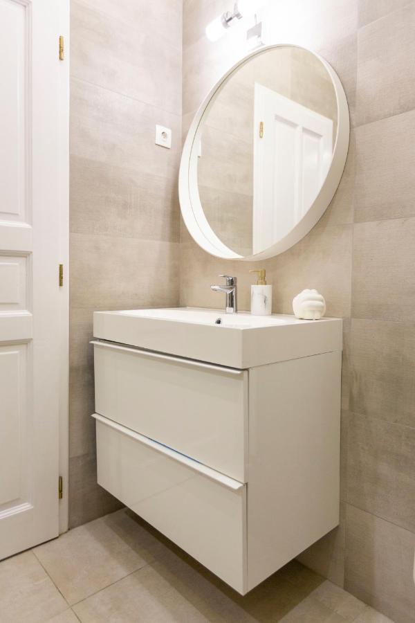 Luxury 3Bedrm 2Bathrm Apartment With Danube River View Budapest Luaran gambar